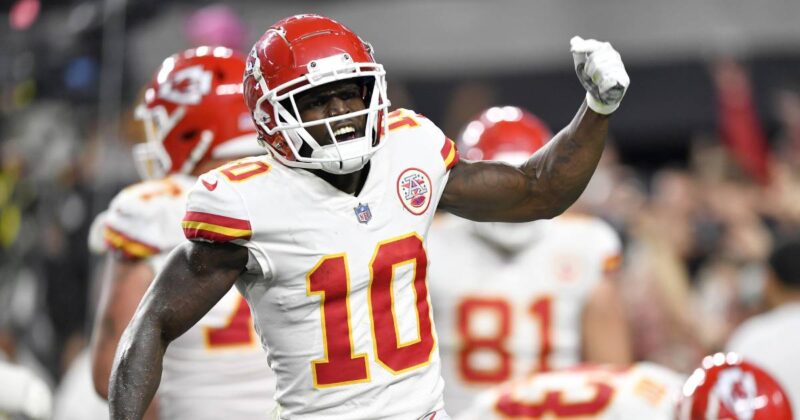 WR Tyreek Hill tallied 32.7 points in Bangkok's victory.